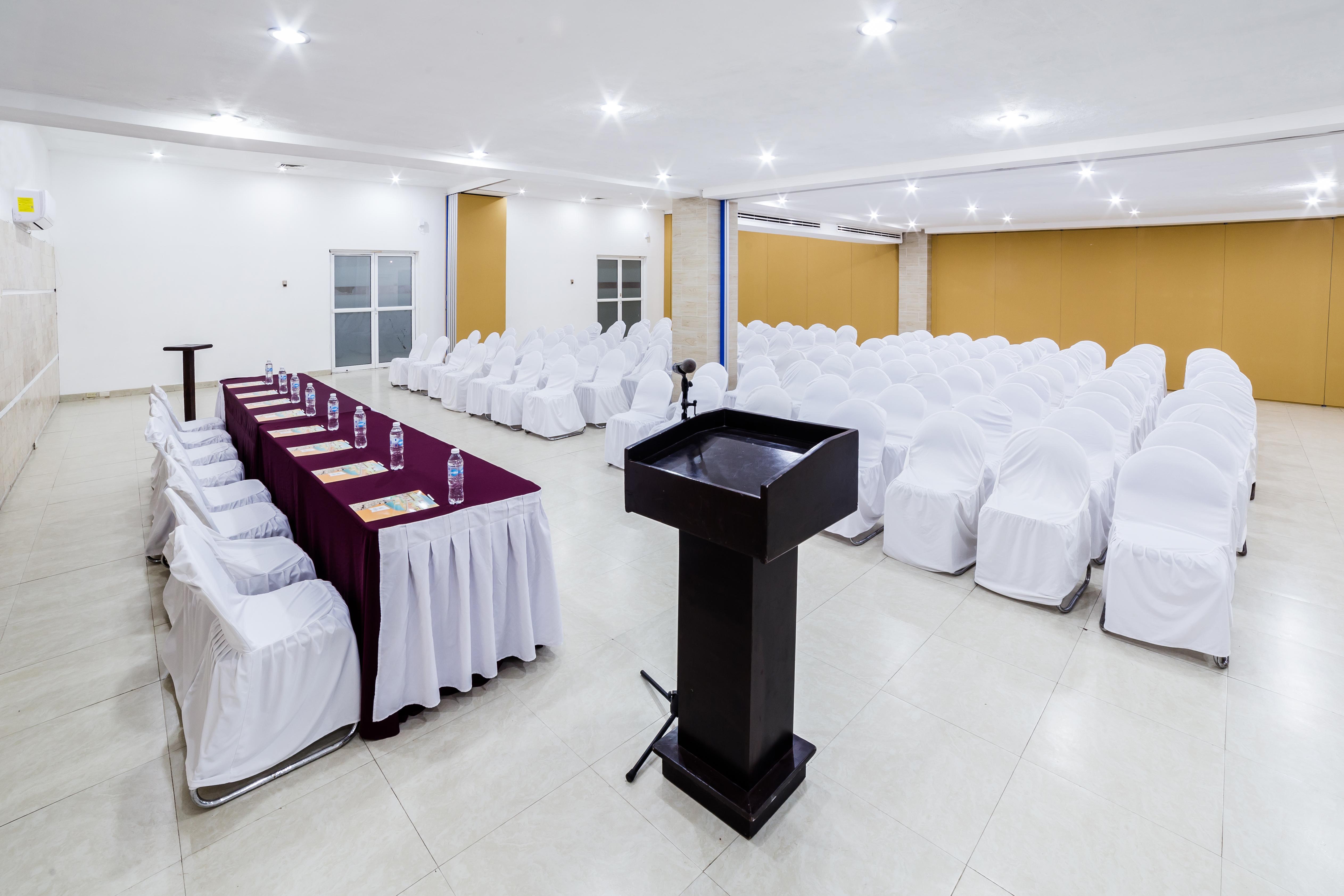 Hotel Maria Del Carmen Merida Ngoại thất bức ảnh