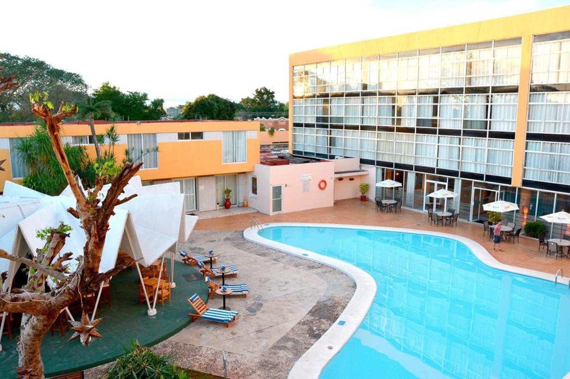 Hotel Maria Del Carmen Merida Ngoại thất bức ảnh