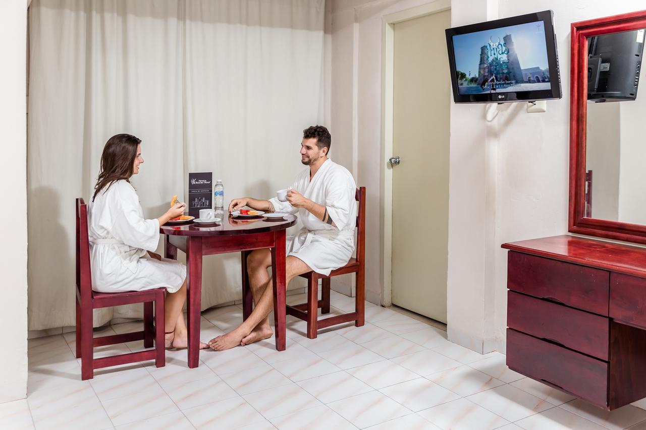 Hotel Maria Del Carmen Merida Ngoại thất bức ảnh
