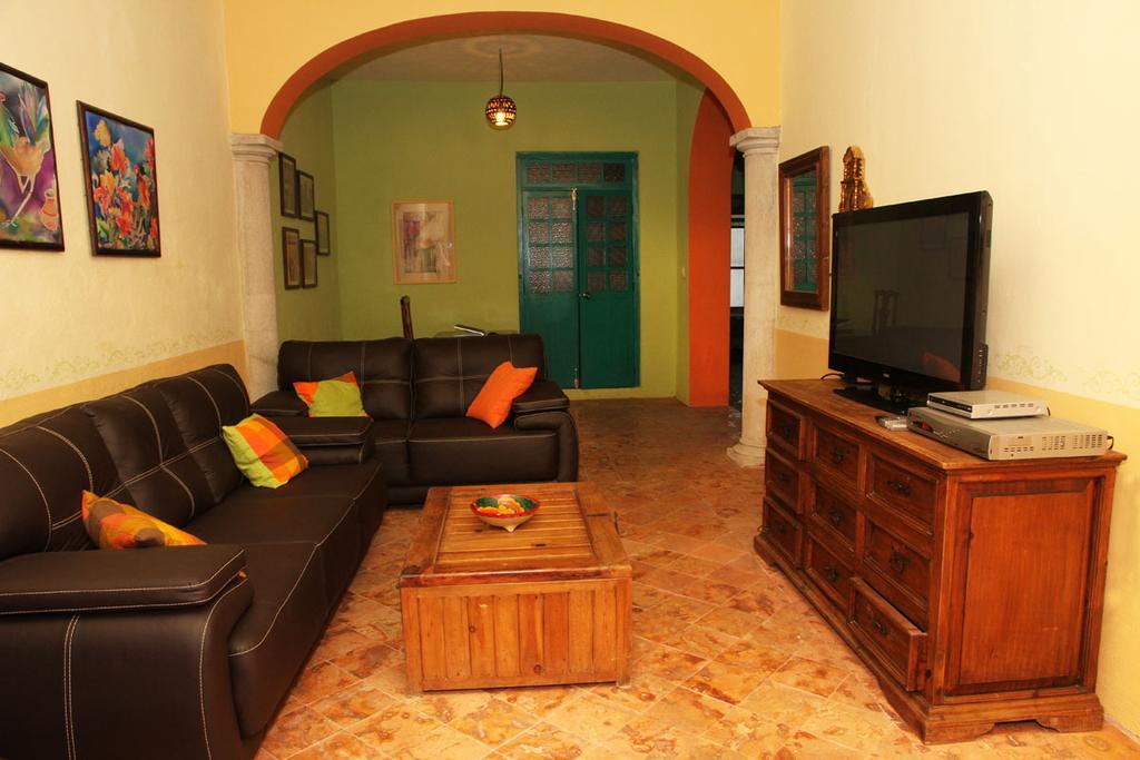 Hotel Maria Del Carmen Merida Ngoại thất bức ảnh